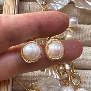 For neutral outfits freshwater pearl  gold big studs/stud earrings/